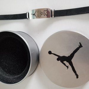 Micheal Jordan Chiago Bulls Black/Chrome Color Symbol